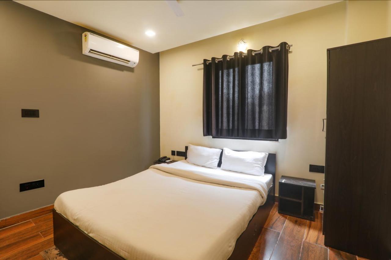 Fabexpress Lemon Grass Hotel Benares Buitenkant foto